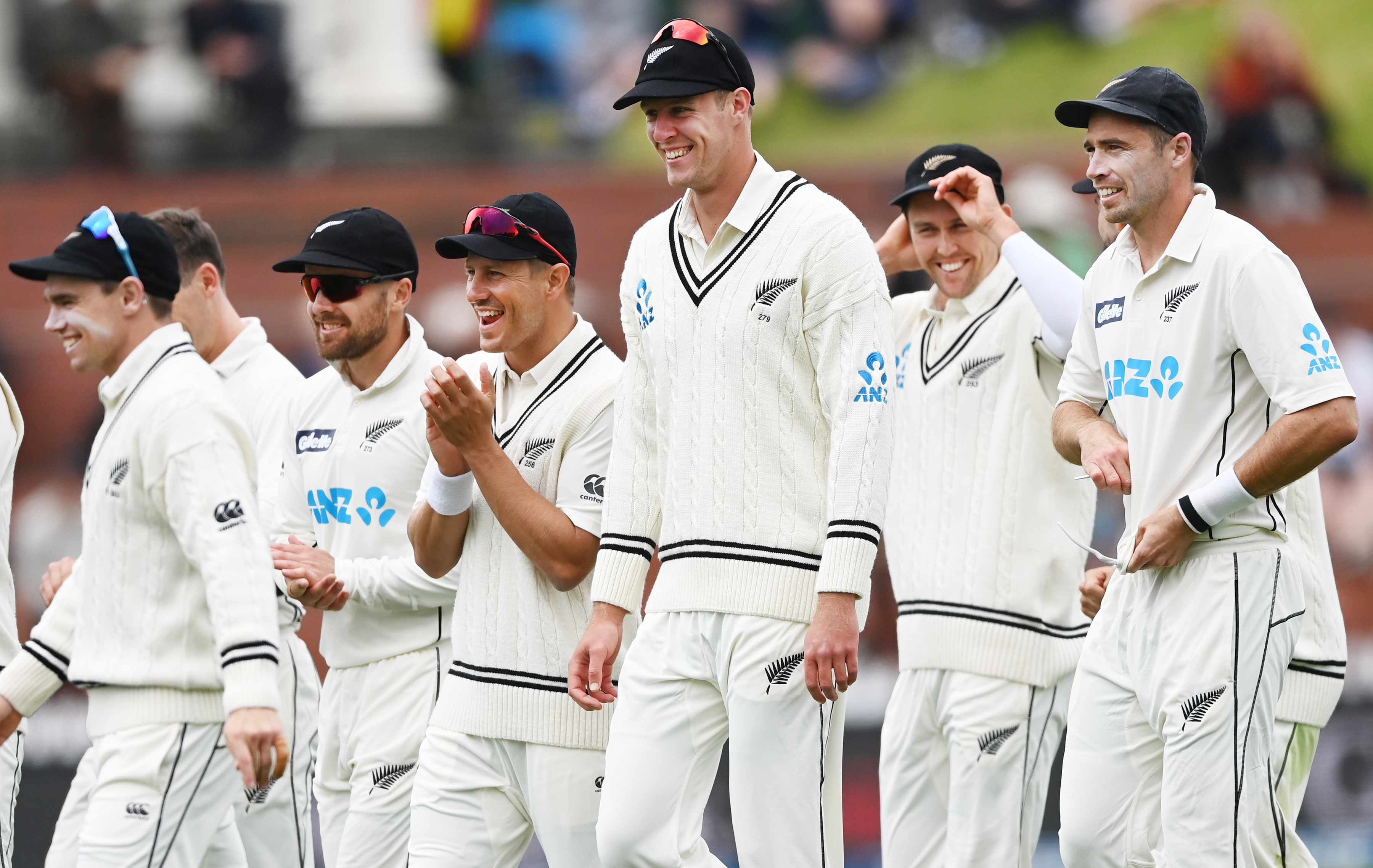 WIN TEST2 BOWLERS