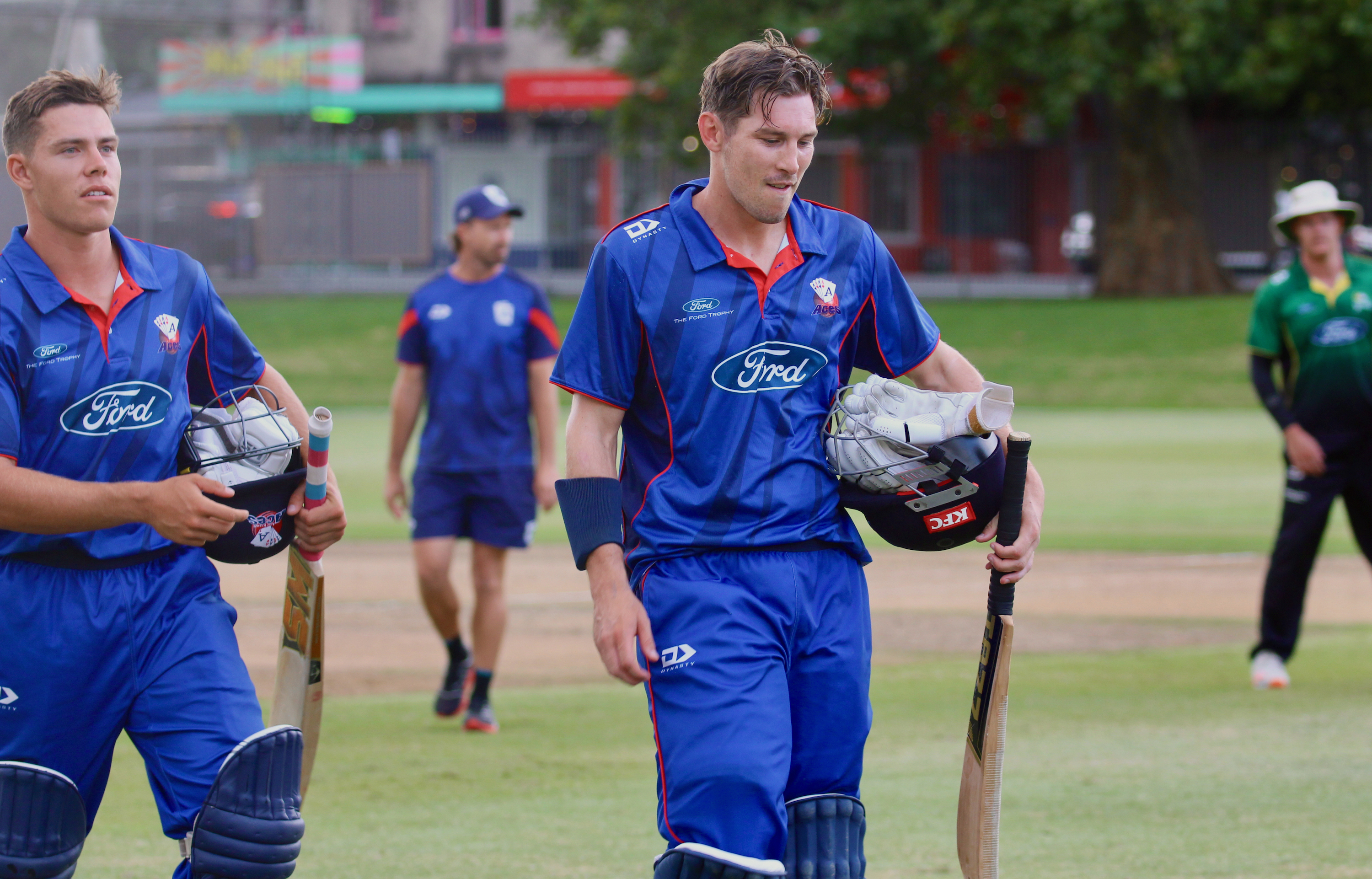 IMG 1668 George Worker Walks Off After His Fourth Century In The Season, Breaking The Aces Record (2)